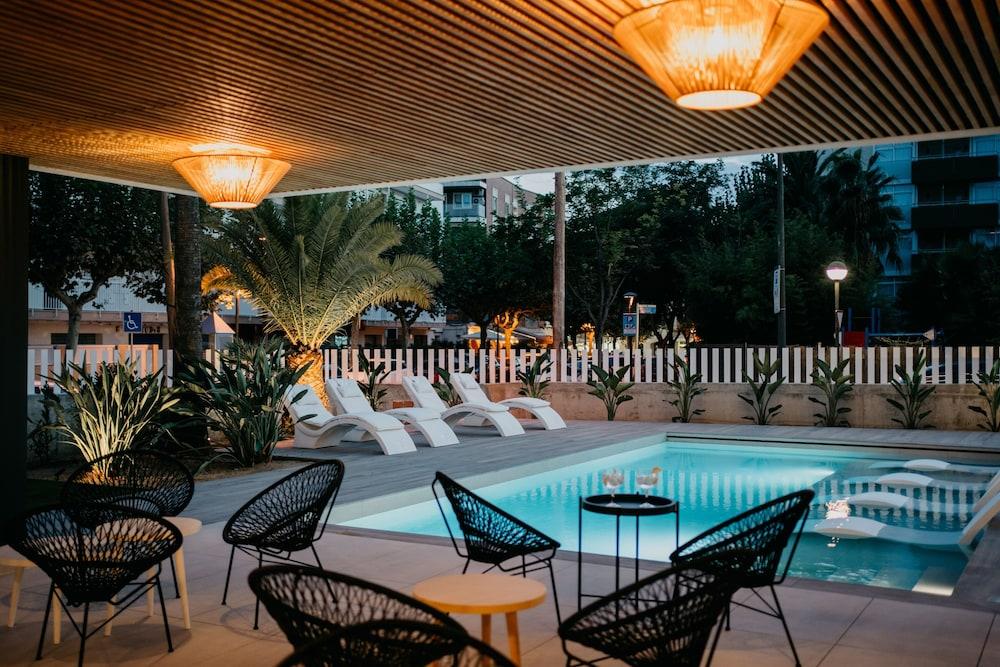Monica Hotel Cambrils Εξωτερικό φωτογραφία